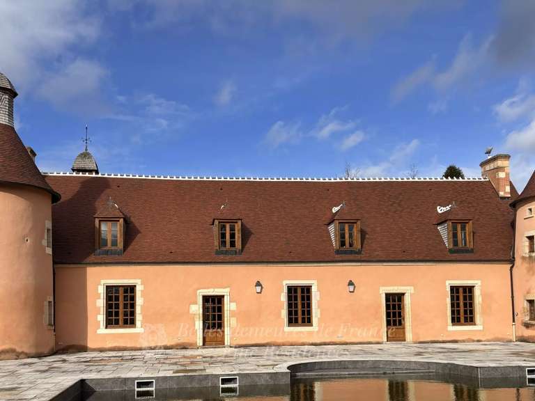 Château Nevers - 5000m²