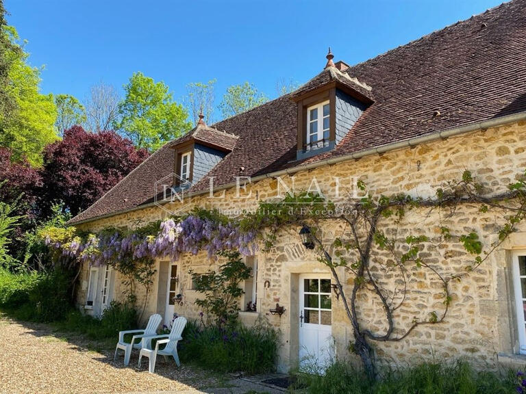 Manoir Nevers - 9 chambres - 540m²
