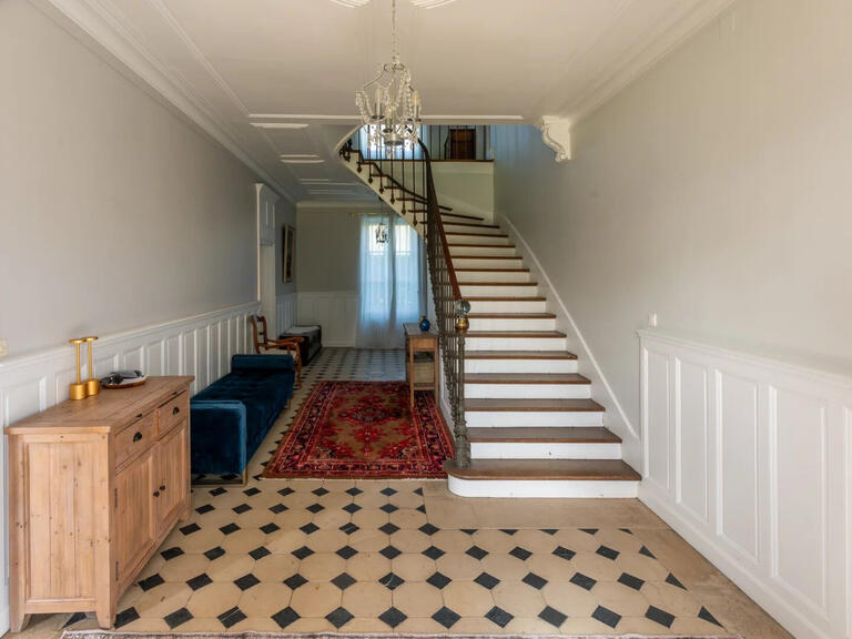 Propriété Nevers - 14 chambres - 580m²