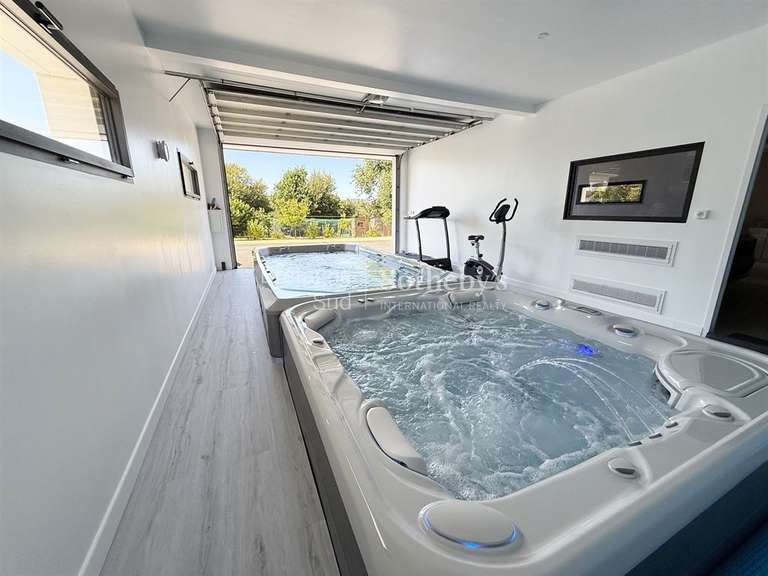 Maison Névez - 4 chambres - 285m²