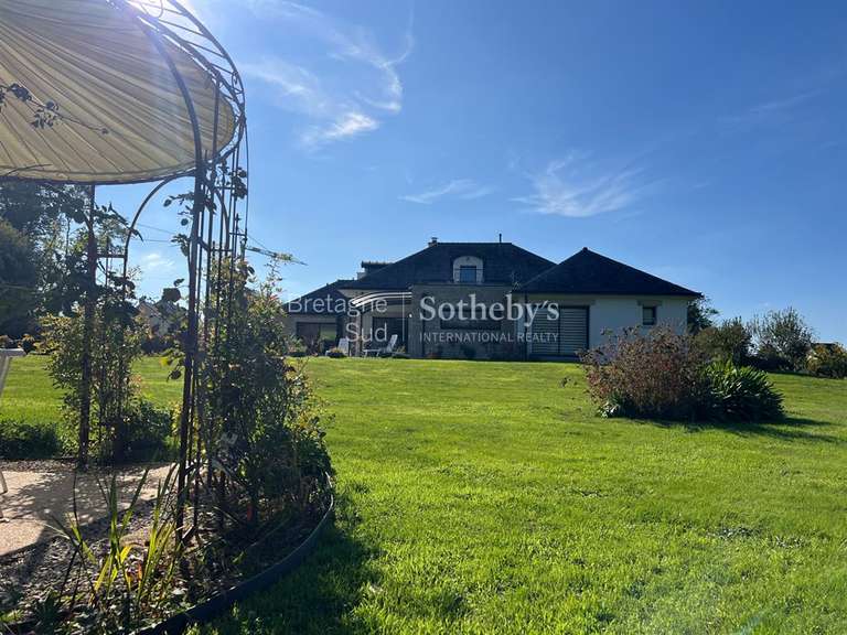 Maison Névez - 4 chambres - 285m²