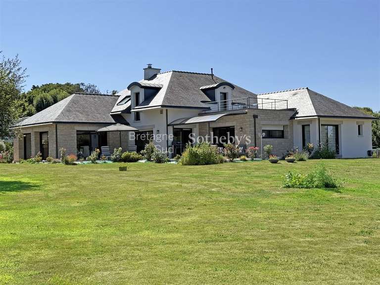 Maison Névez - 4 chambres - 285m²