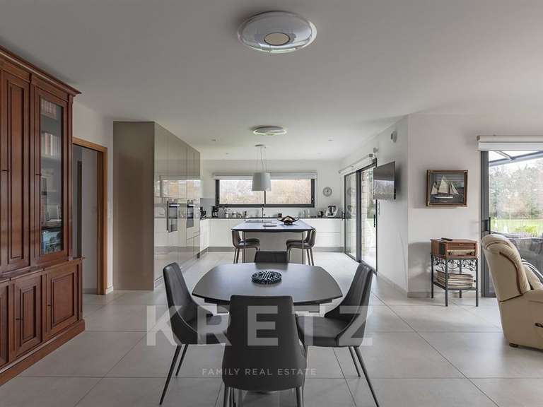 Maison Névez - 4 chambres - 284m²