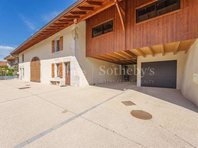 Maison Neydens - 404m²