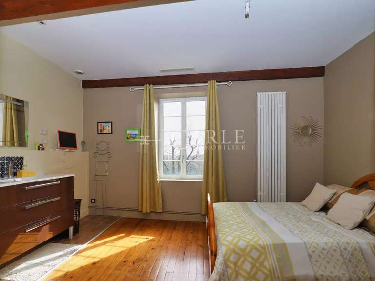 Propriété Neyron - 6 chambres - 564m²