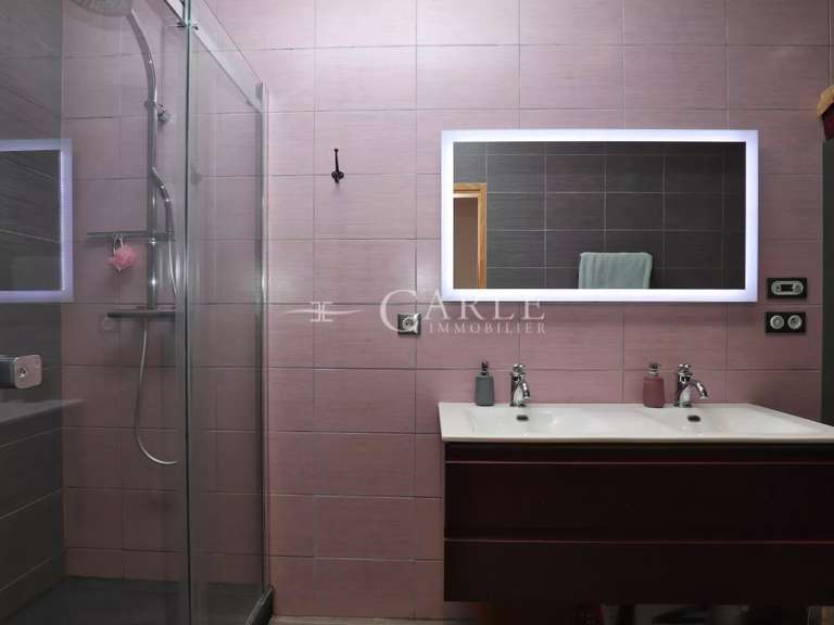 Propriété Neyron - 6 chambres - 564m²