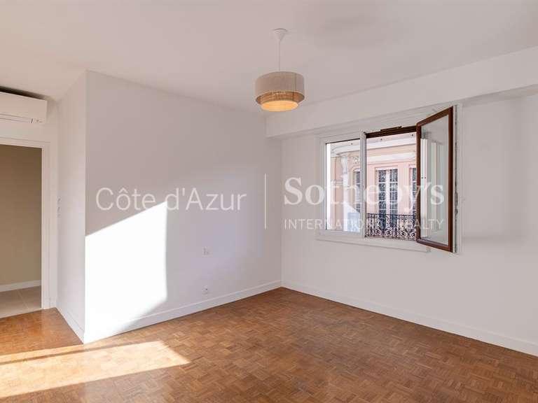 Appartement Nice - 2 chambres - 95m²