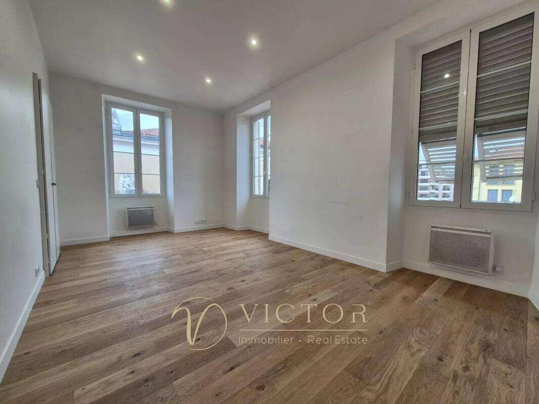 Apartment Nice