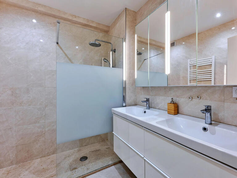 Apartment Nice - 2 bedrooms - 74m²