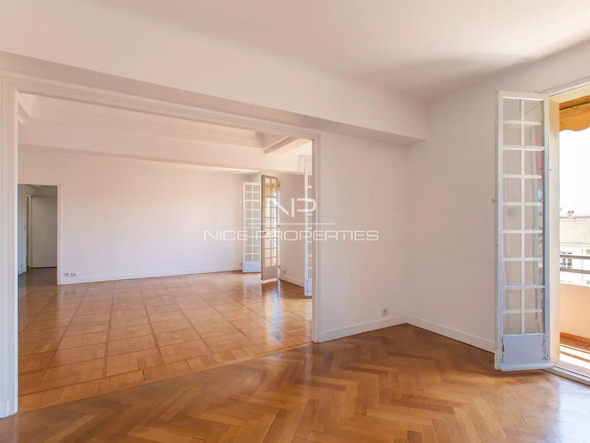 Apartment Nice