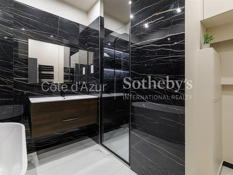 Appartement Nice - 2 chambres - 110m²