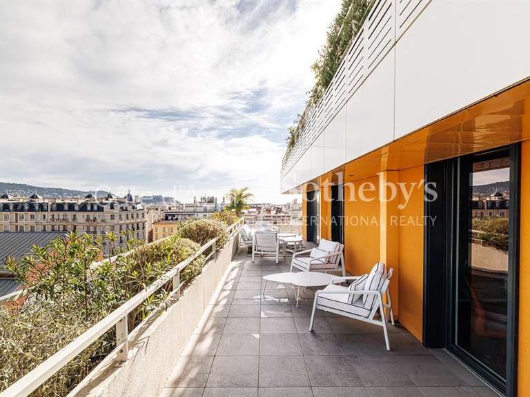 Appartement Nice - 2 chambres - 98m²