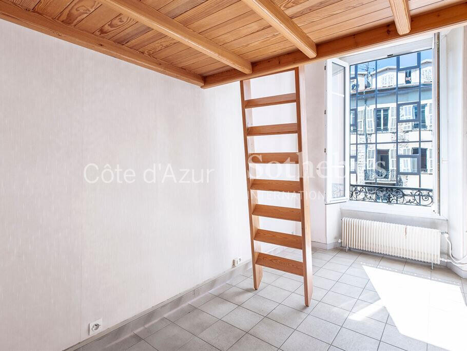 Apartment Nice