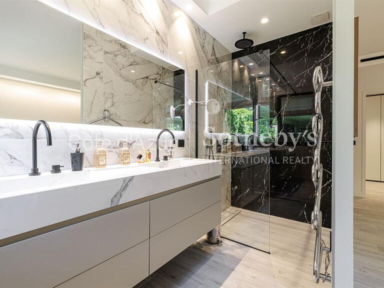 Appartement Nice - 2 chambres - 110m²