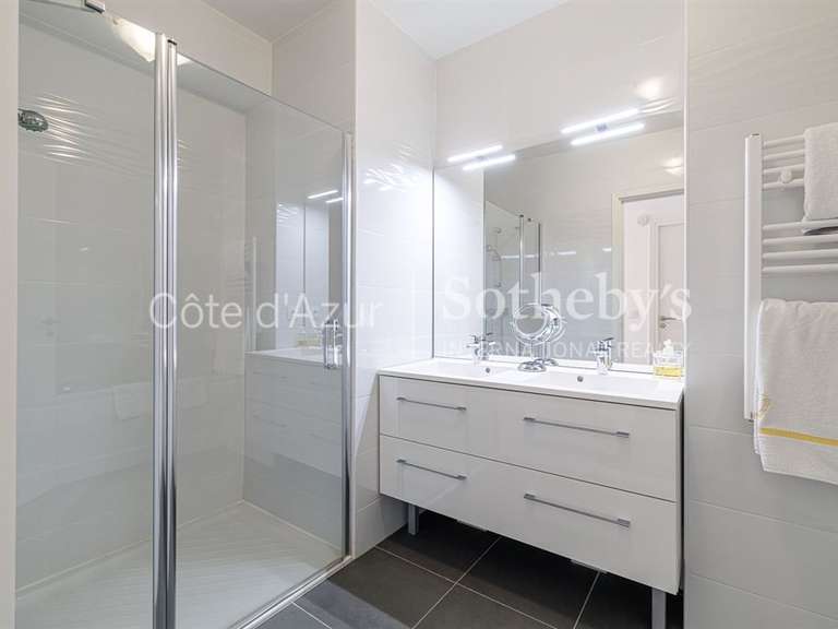 Apartment Nice - 3 bedrooms - 200m²