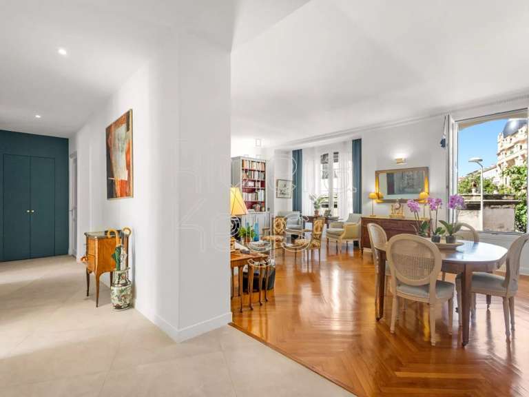Appartement Nice - 2 chambres - 117m²