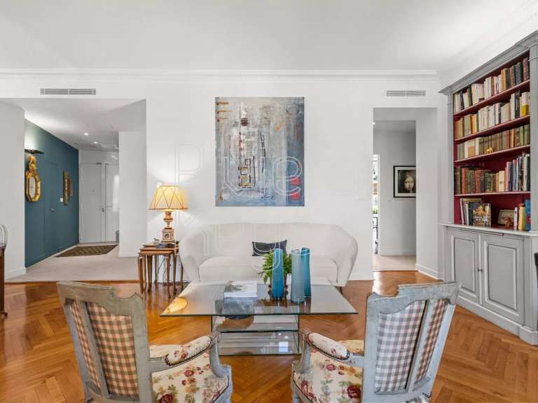 Appartement Nice - 2 chambres - 117m²