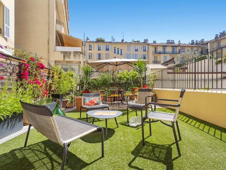 Appartement Nice - 2 chambres - 117m²