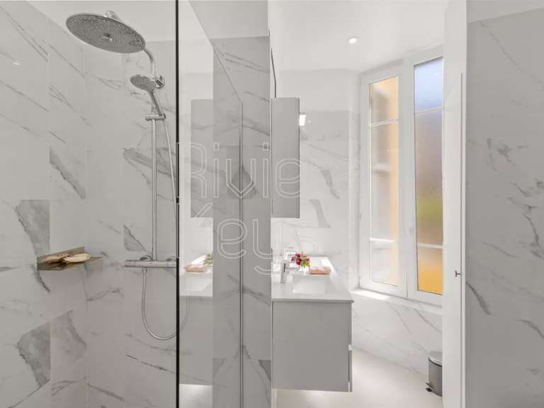 Appartement Nice - 2 chambres - 117m²