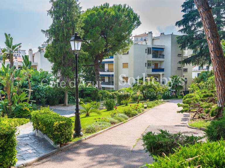 Appartement Nice - 1 chambre - 70m²