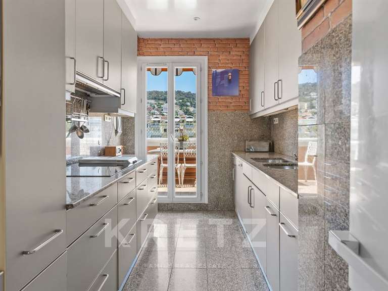 Appartement Nice - 5 chambres - 174m²