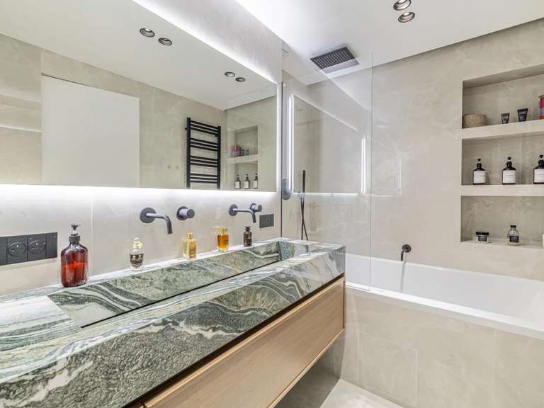 Appartement Nice - 3 chambres - 195m²