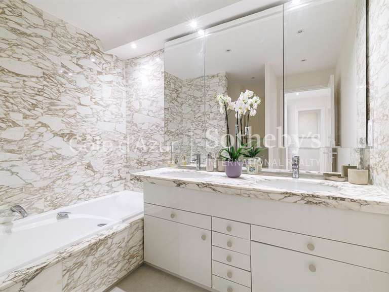 Appartement Nice - 3 chambres - 104m²