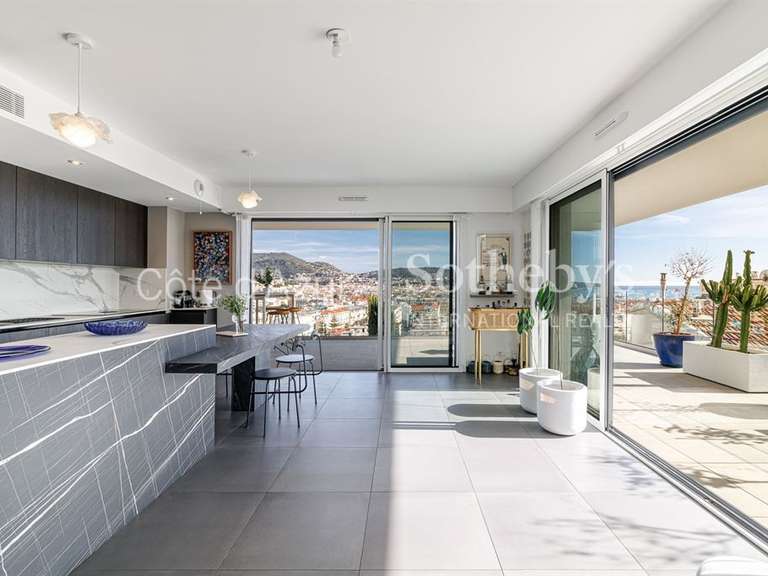 Apartment with Sea view Nice - 3 bedrooms - 100m²