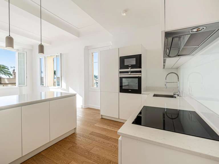 Apartment with Sea view Nice - 3 bedrooms - 134m²