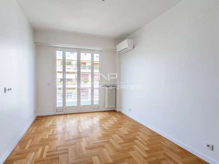 Appartement Nice - 3 chambres - 77m²