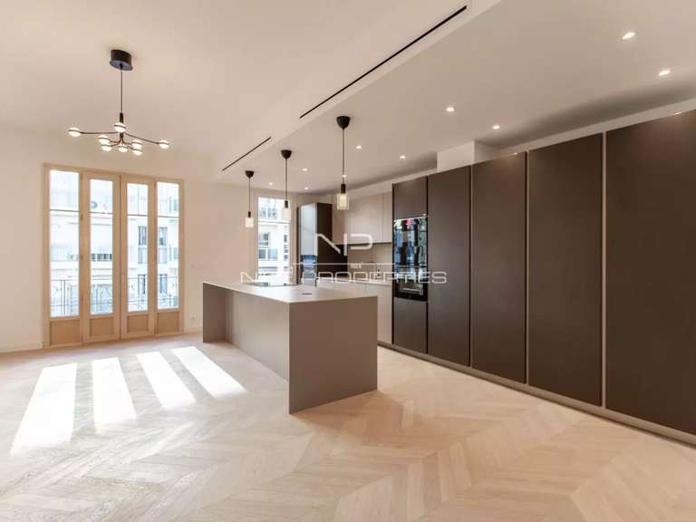 Appartement Nice - 3 chambres - 175m²