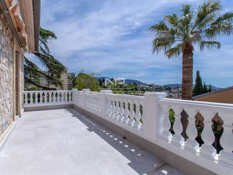 Appartement Nice - 3 chambres - 133m²