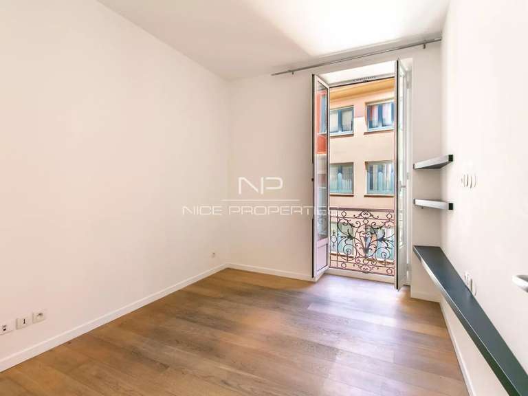 Appartement Nice - 2 chambres - 77m²