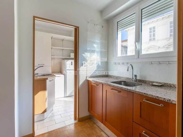 Appartement Nice - 1 chambre - 53m²