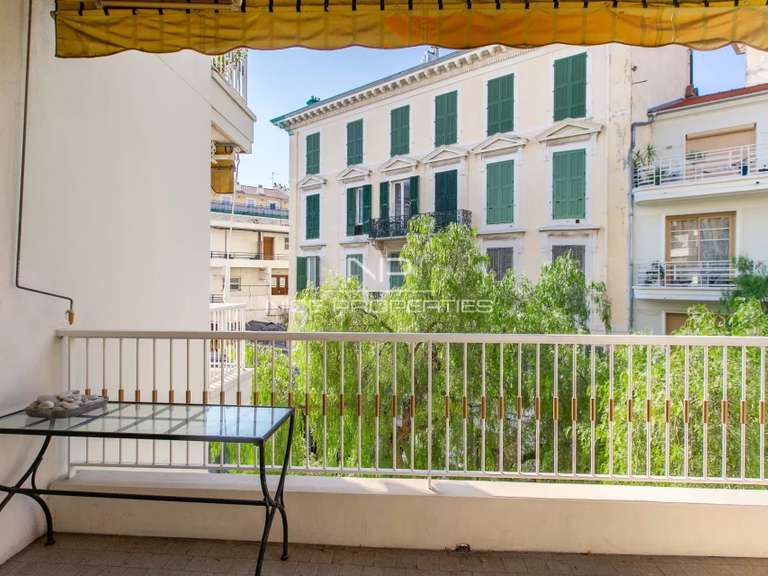 Appartement Nice - 1 chambre - 53m²
