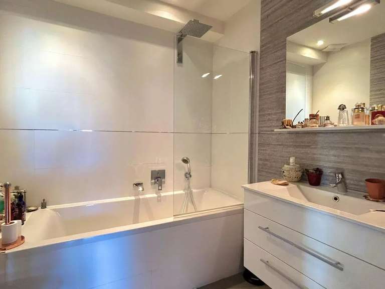 Apartment Nice - 2 bedrooms - 77m²