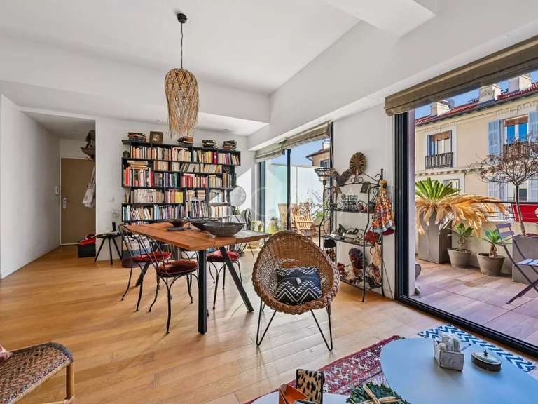 Apartment Nice - 2 bedrooms - 77m²