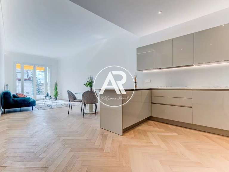 Appartement Nice - 2 chambres - 82m²