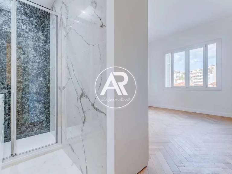 Appartement Nice - 2 chambres - 82m²