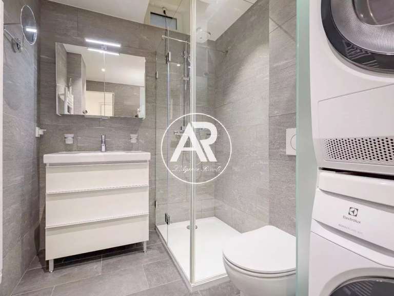 Appartement Nice - 1 chambre - 56m²