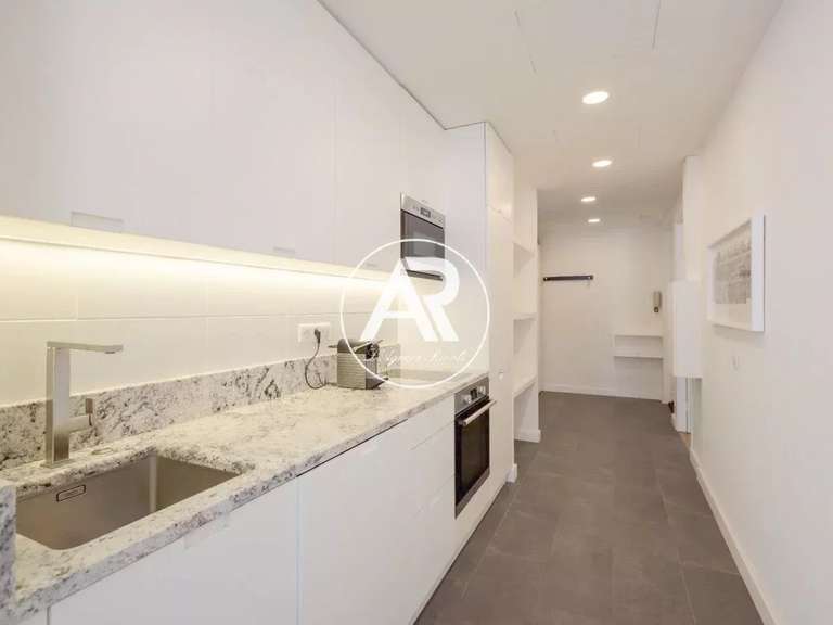 Appartement Nice - 1 chambre - 56m²