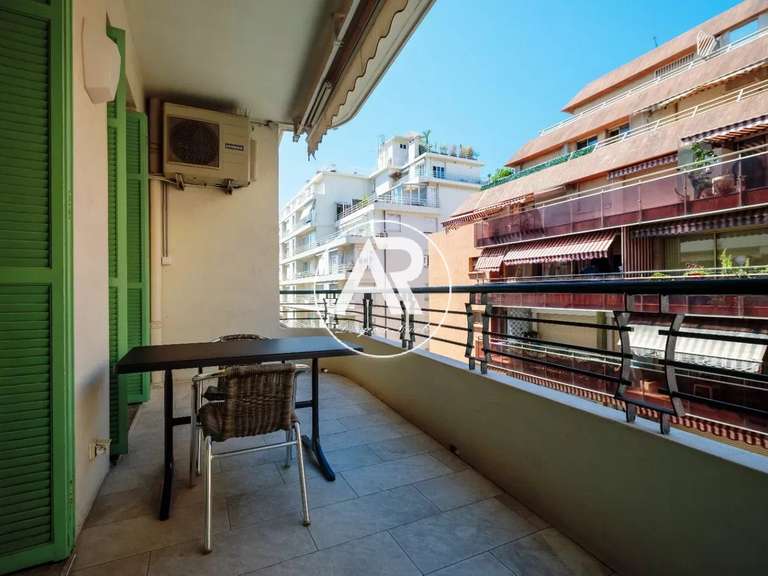 Appartement Nice - 1 chambre - 56m²