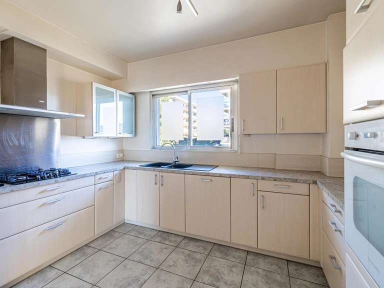 Appartement Nice - 3 chambres - 552m²