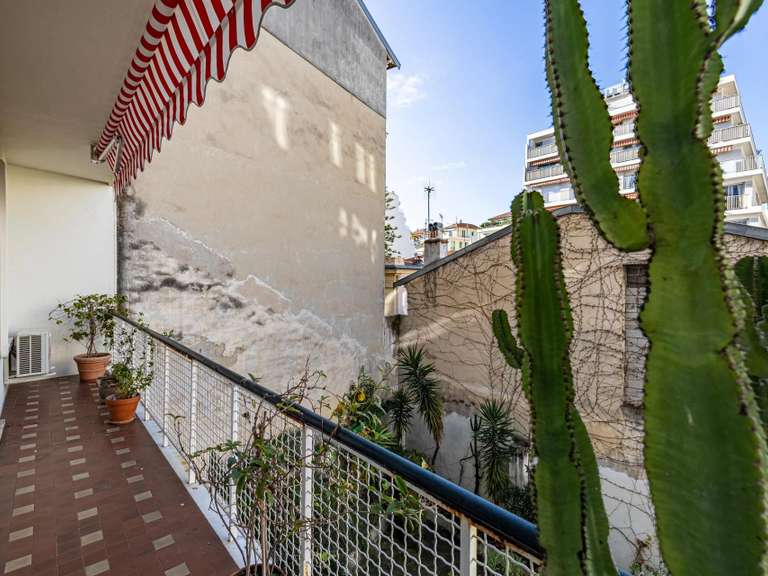 Apartment Nice - 2 bedrooms - 103m²