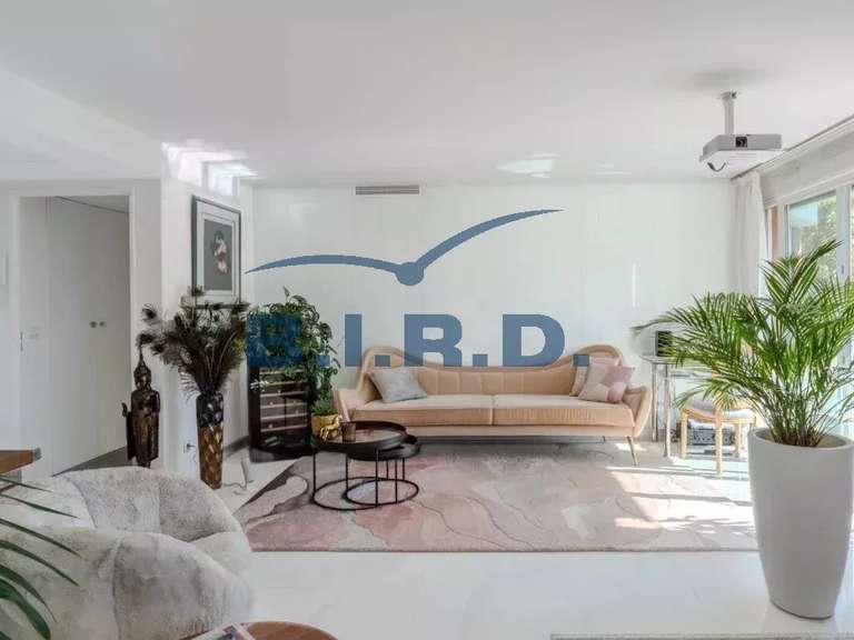 Apartment with Sea view Nice - 2 bedrooms - 72m²