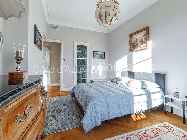 Appartement Nice - 3 chambres - 130m²