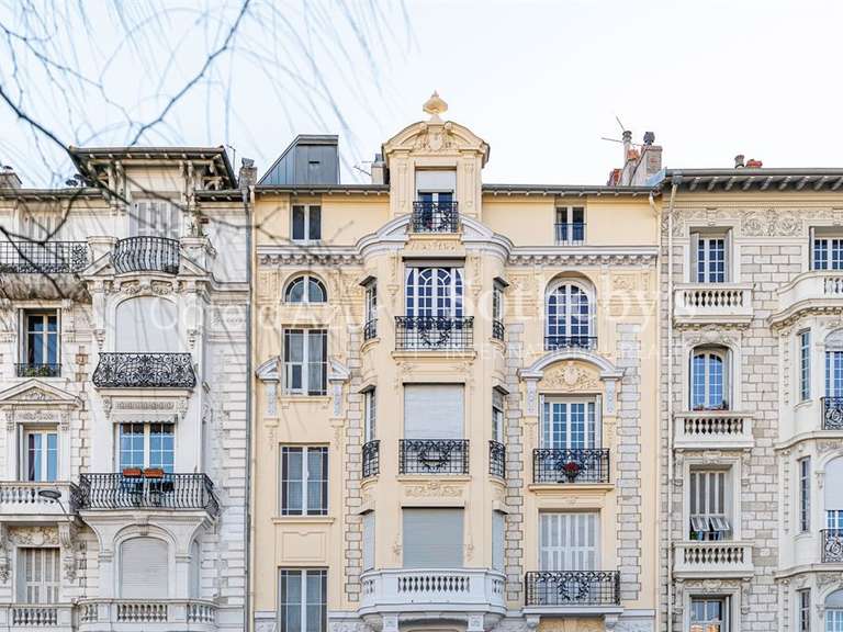 Appartement Nice - 3 chambres - 130m²