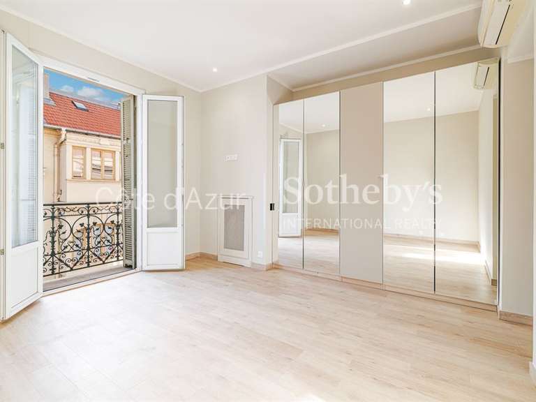 Appartement Nice - 2 chambres - 110m²