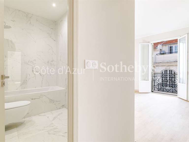 Appartement Nice - 2 chambres - 110m²