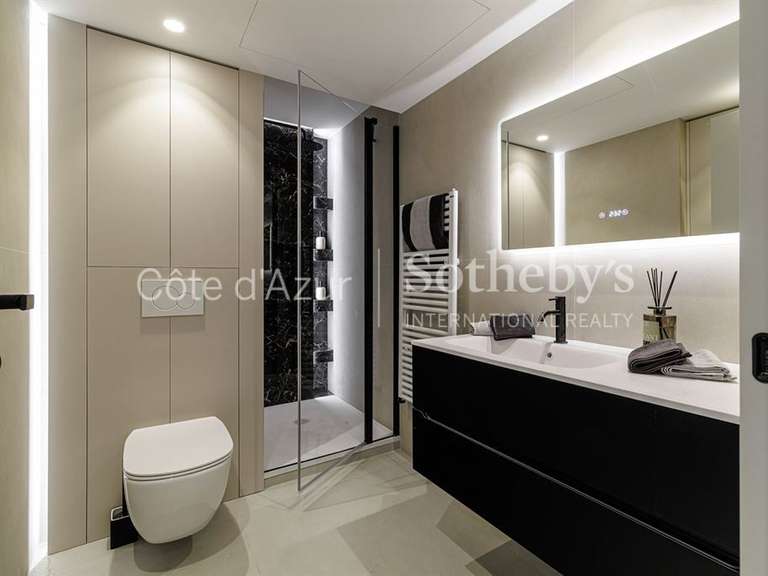 Apartment with Sea view Nice - 2 bedrooms - 84m²